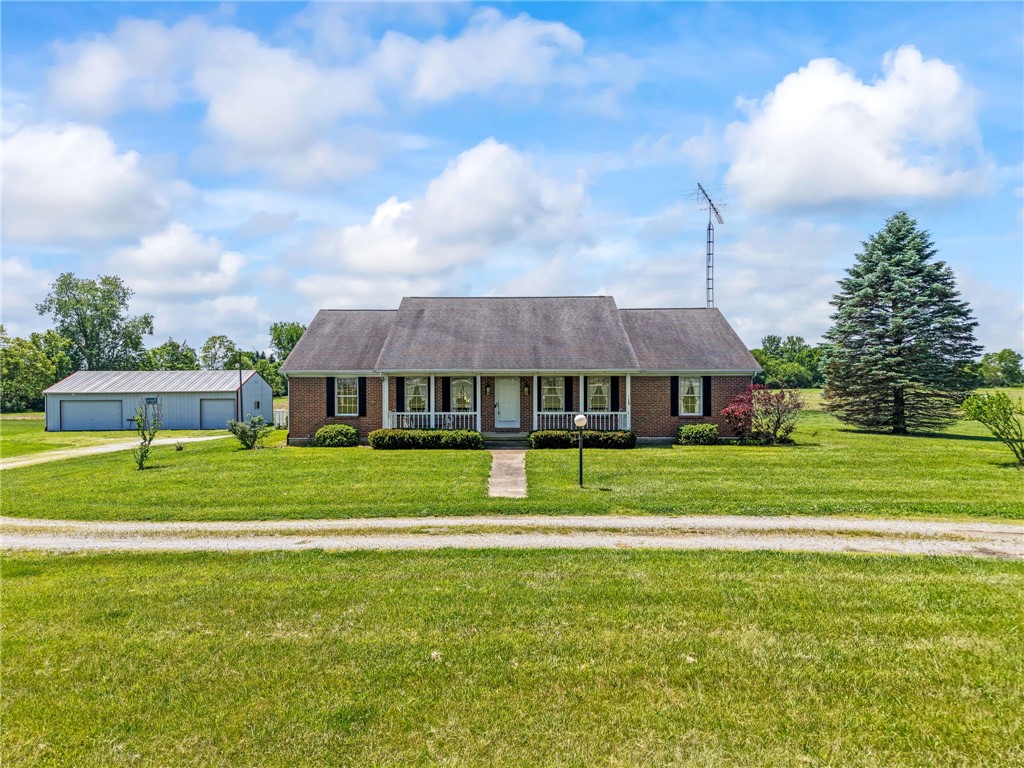 7624 State Rte 41 Troy, OH 45373 - Photo 2 of 69