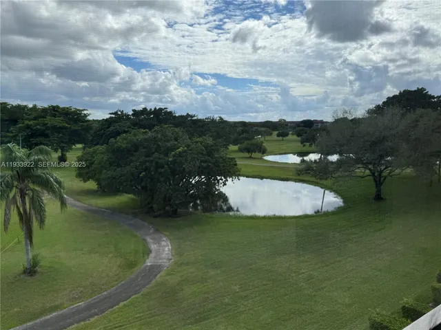 $1,775 | 13250 Southwest 4th Court, Unit 413G, Pembroke Pines, FL 33027