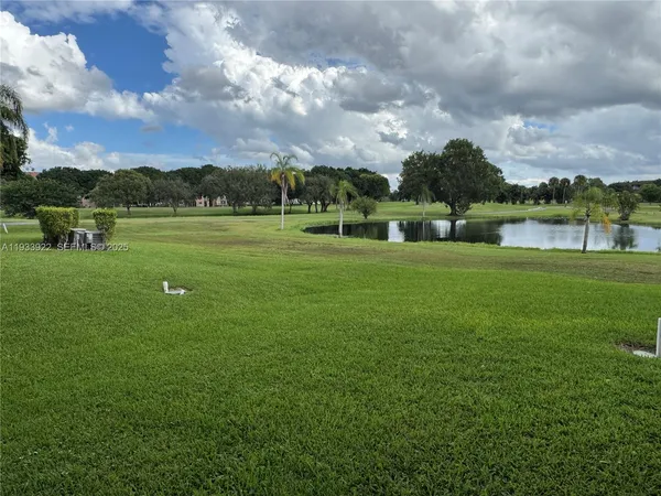 $1,775 | 13250 Southwest 4th Court, Unit 413G, Pembroke Pines, FL 33027