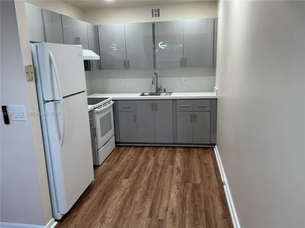 $1,775 | 13250 Southwest 4th Court, Unit 413G, Pembroke Pines, FL 33027