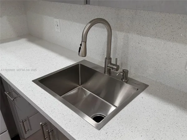 $1,775 | 13250 Southwest 4th Court, Unit 413G, Pembroke Pines, FL 33027