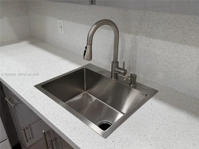 $1,775 | 13250 Southwest 4th Court, Unit 413G, Pembroke Pines, FL 33027