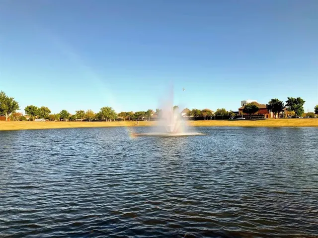a view of a house with entertaining space