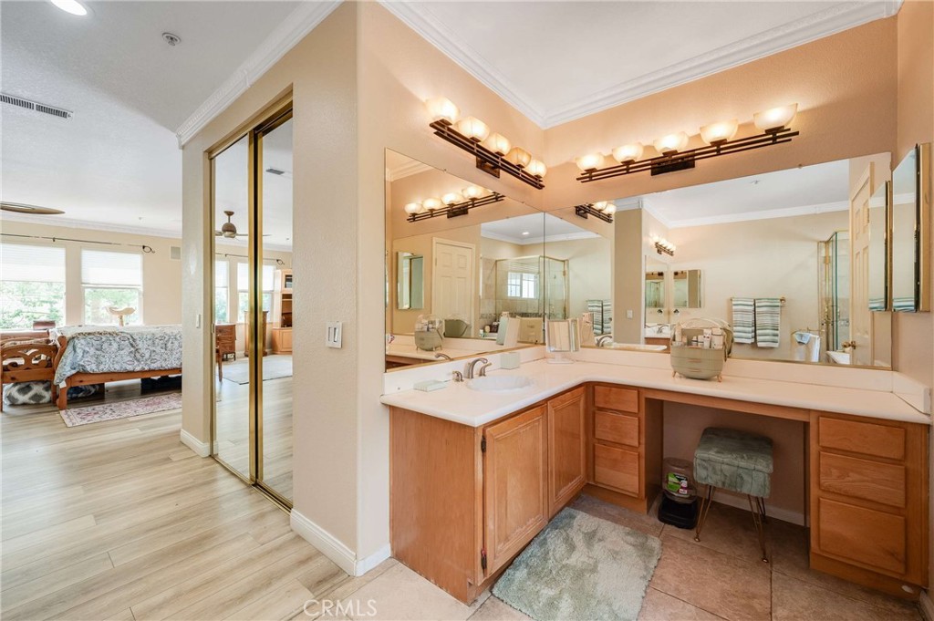 6137 Ridgemont Circle La Verne, CA 91750 - Photo 32 of 53 Primary Bath