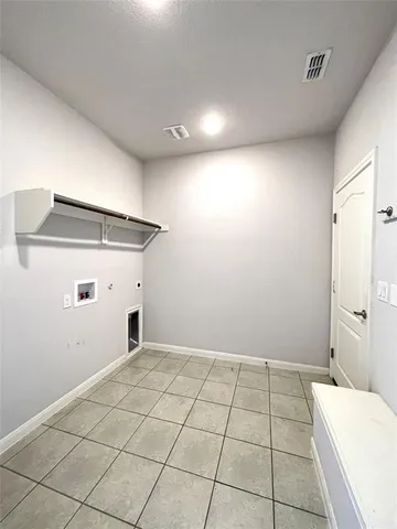 a house with swimming pool in front of it