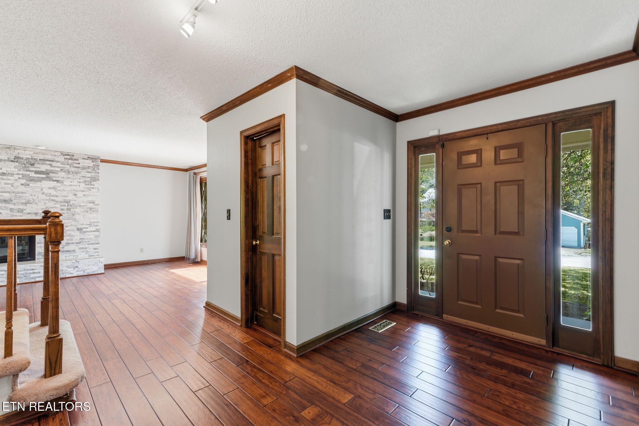 135 Claremont Road Oak Ridge, TN 37830 - Photo 7 of 49 10-web-or-mls-DSC_1190