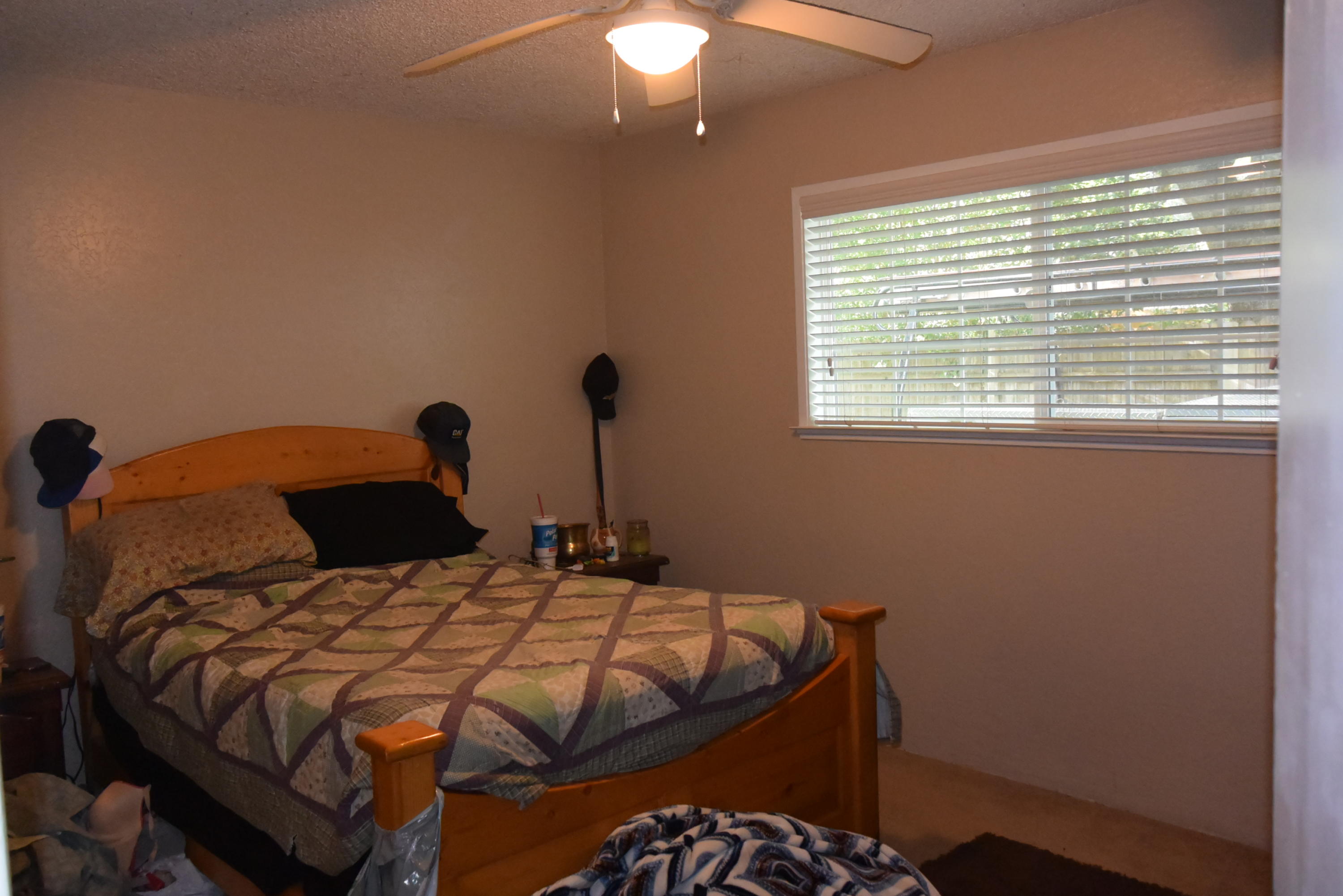 3242-3244 Lawrence Road Redding, CA 96002 - Photo 17 of 21 DSC_1853