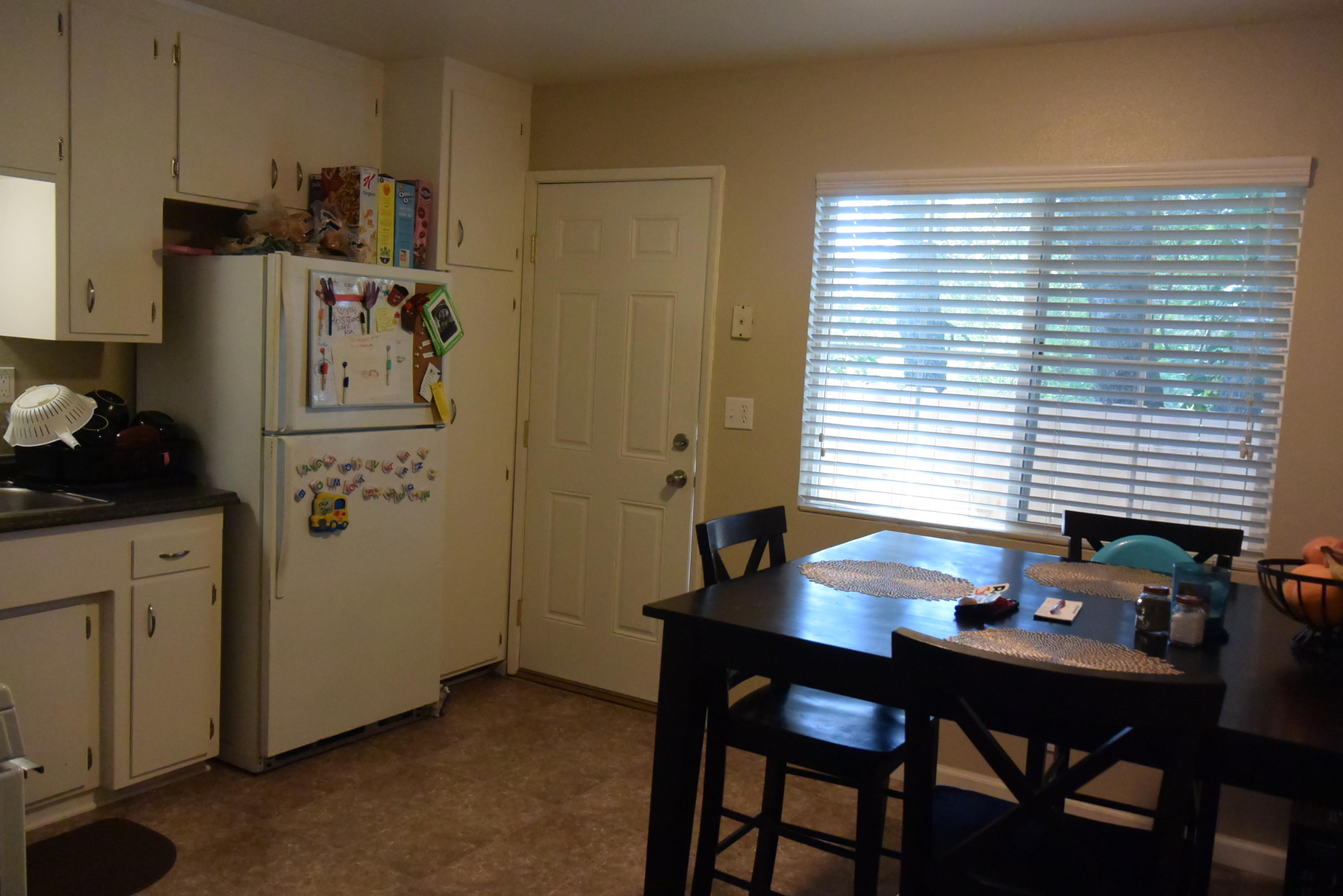 3242-3244 Lawrence Road Redding, CA 96002 - Photo 5 of 21 DSC_1861