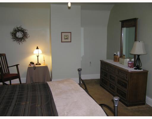 163 Clay Street Rochester, PA 15074 - Photo 10 of 13 Master Bedroom. So much room to do so many different things.