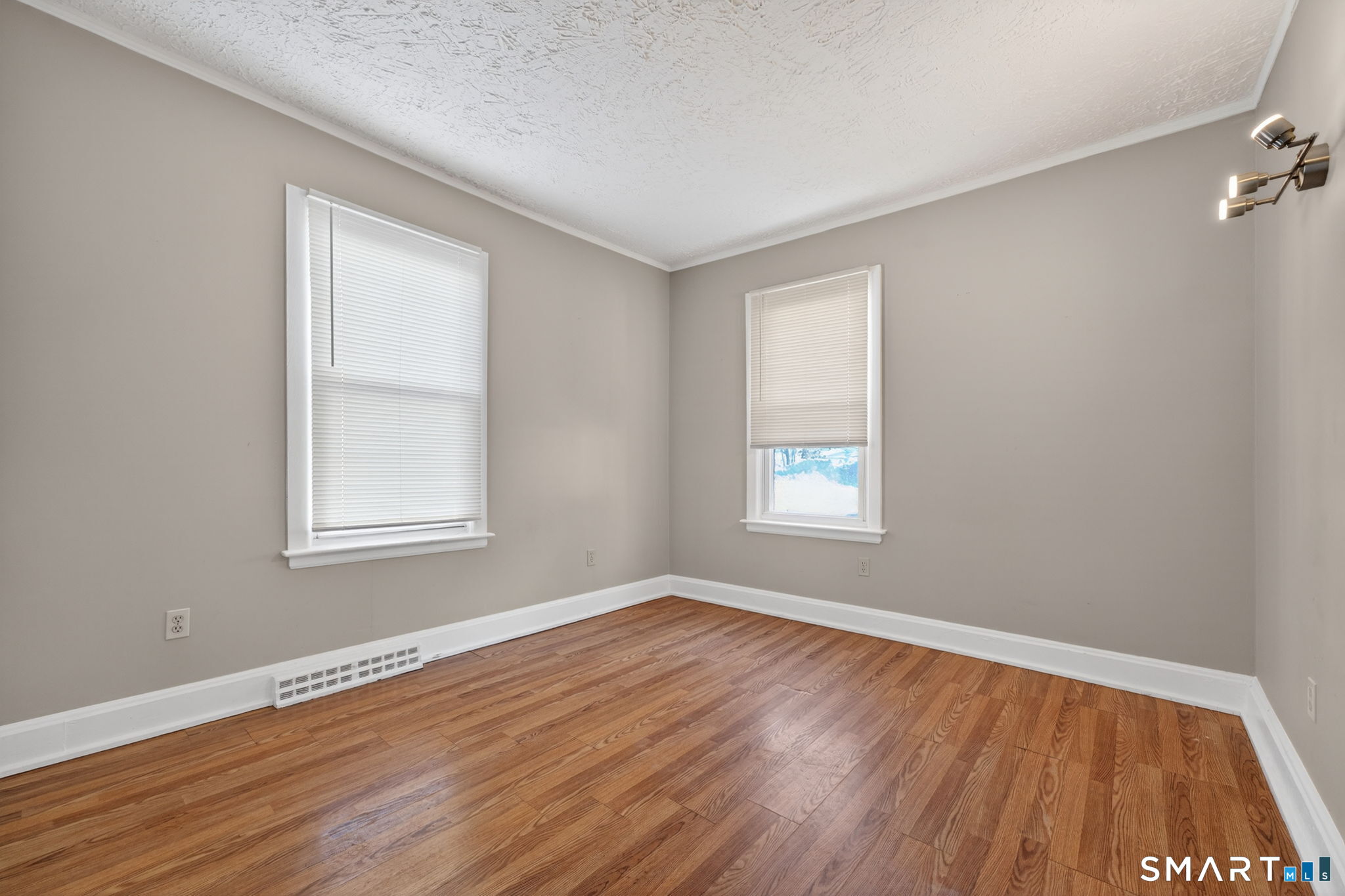 491 Main Street Southington, CT 06489 - Photo 11 of 37