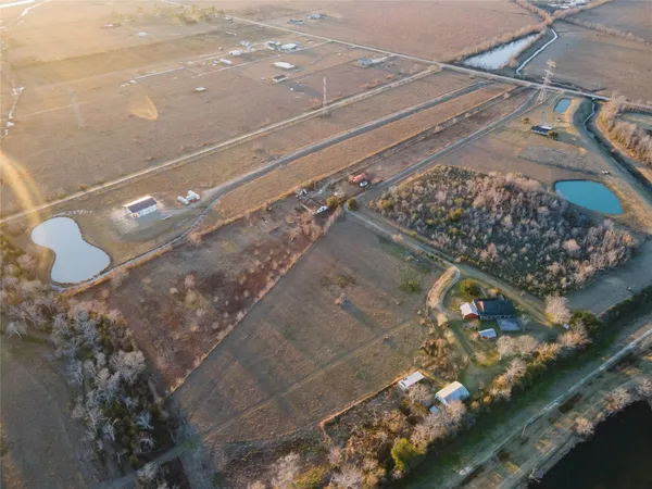 $159,497 | 4820 County Road 45, Angleton, TX 77515