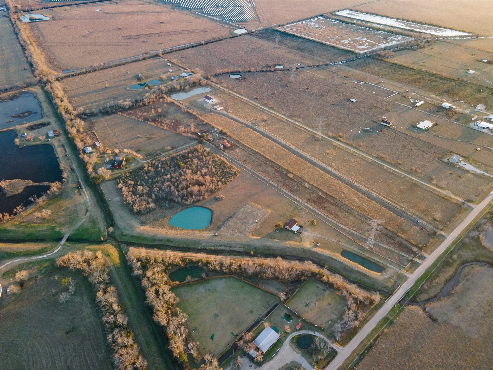 4820 County Road 45 Angleton, TX 77515 - Photo 8 of 14 a view of water from a balcony
