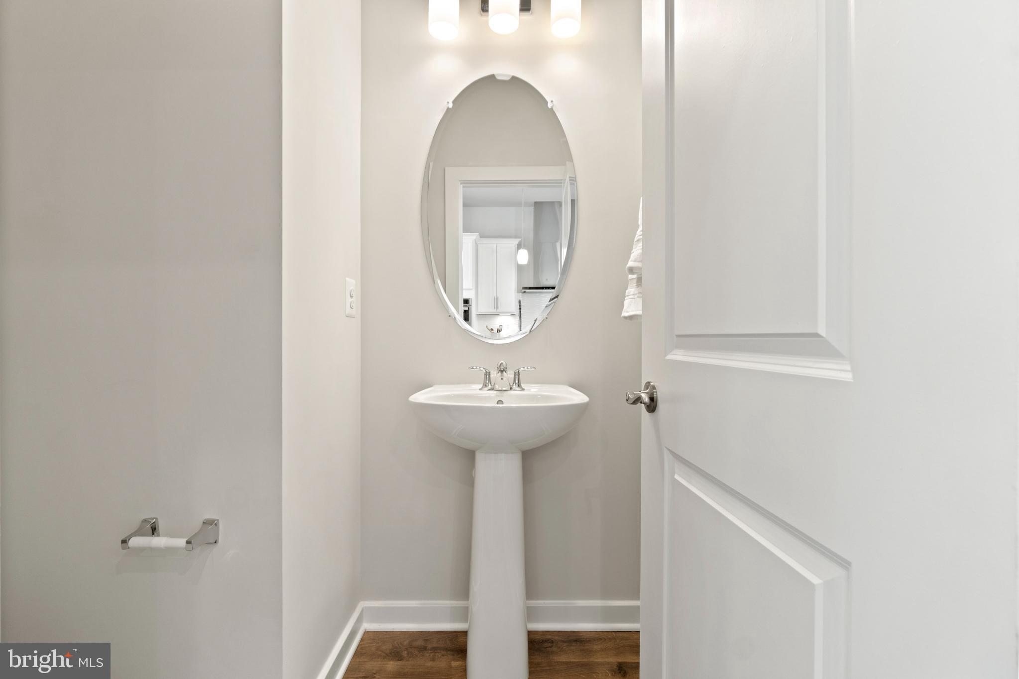 24133 Ullapool Terrace Sterling, VA 20166 - Photo 15 of 39