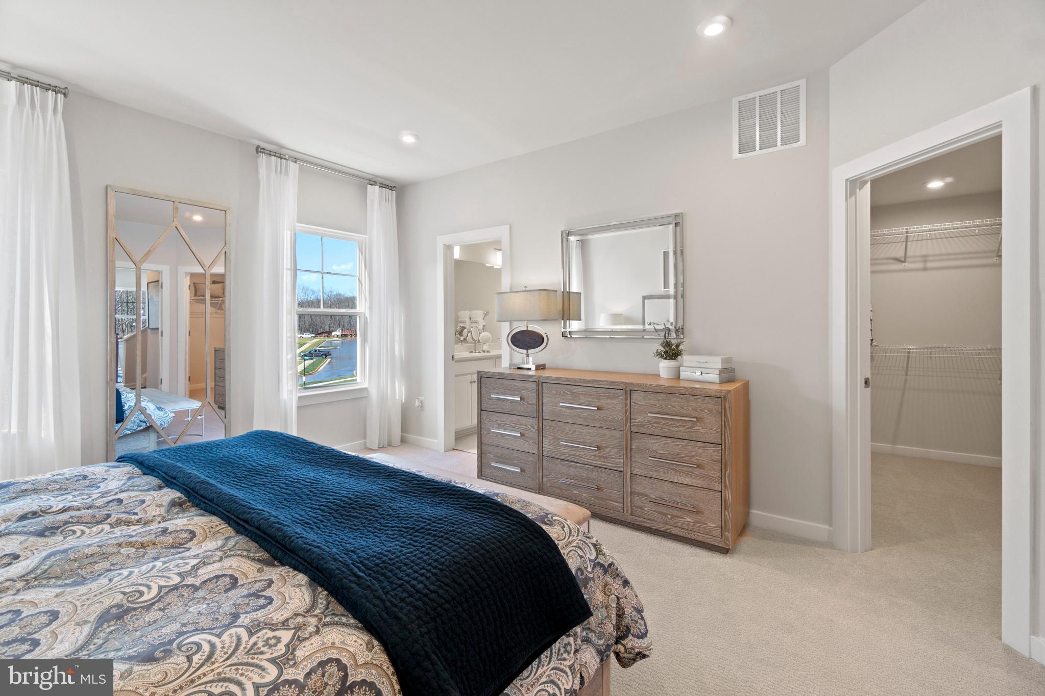 24133 Ullapool Terrace Sterling, VA 20166 - Photo 21 of 39