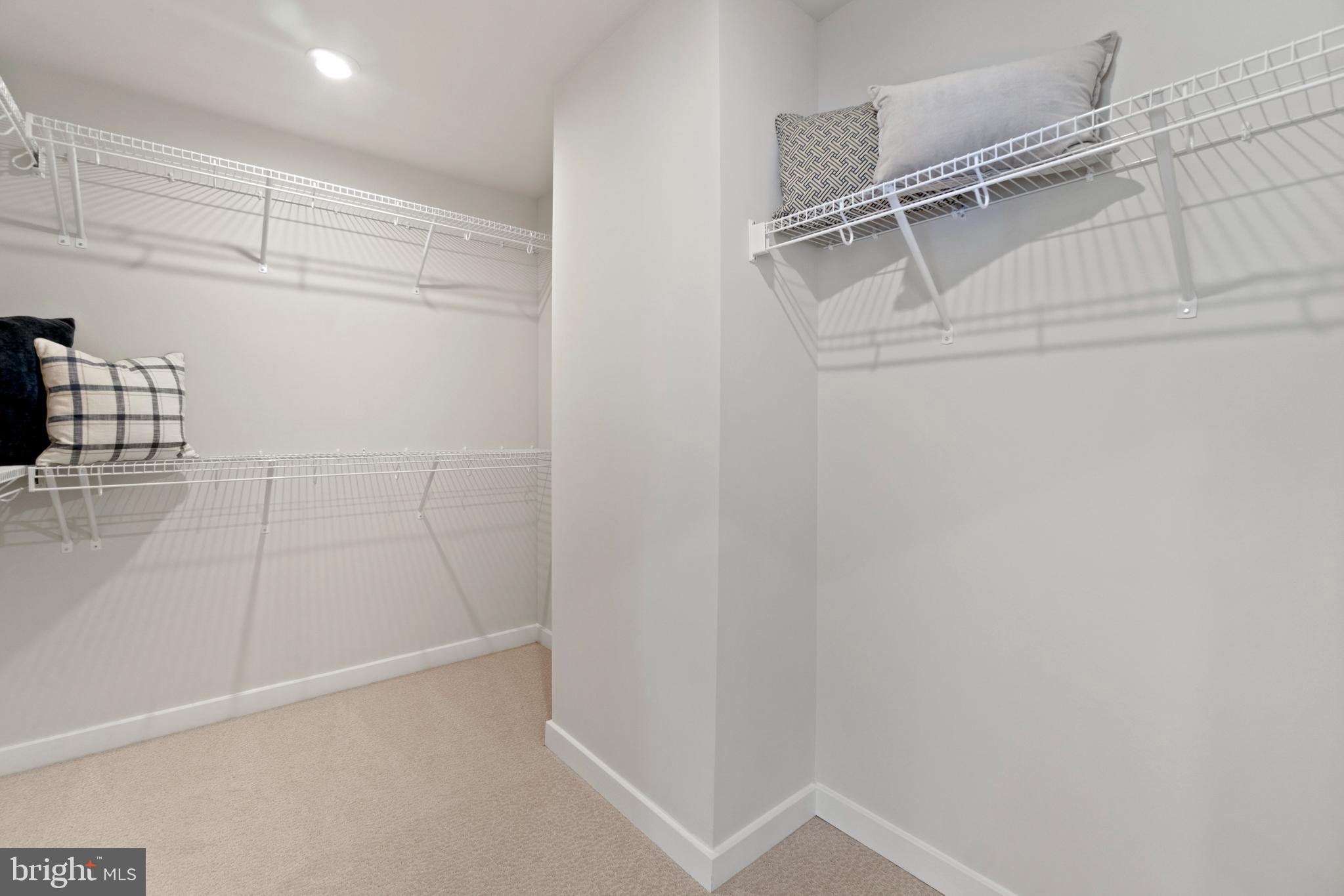 24133 Ullapool Terrace Sterling, VA 20166 - Photo 24 of 39