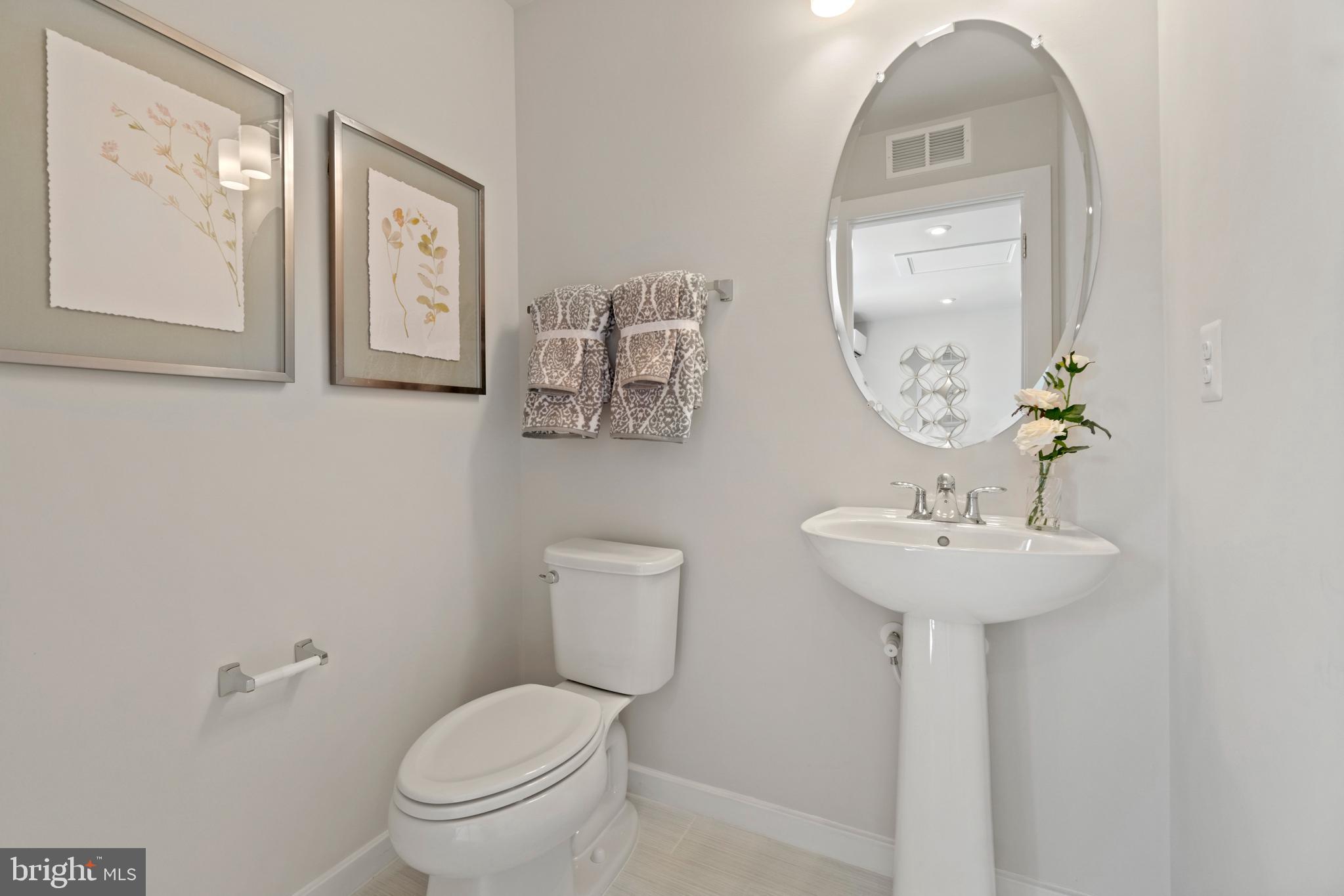 24133 Ullapool Terrace Sterling, VA 20166 - Photo 26 of 39