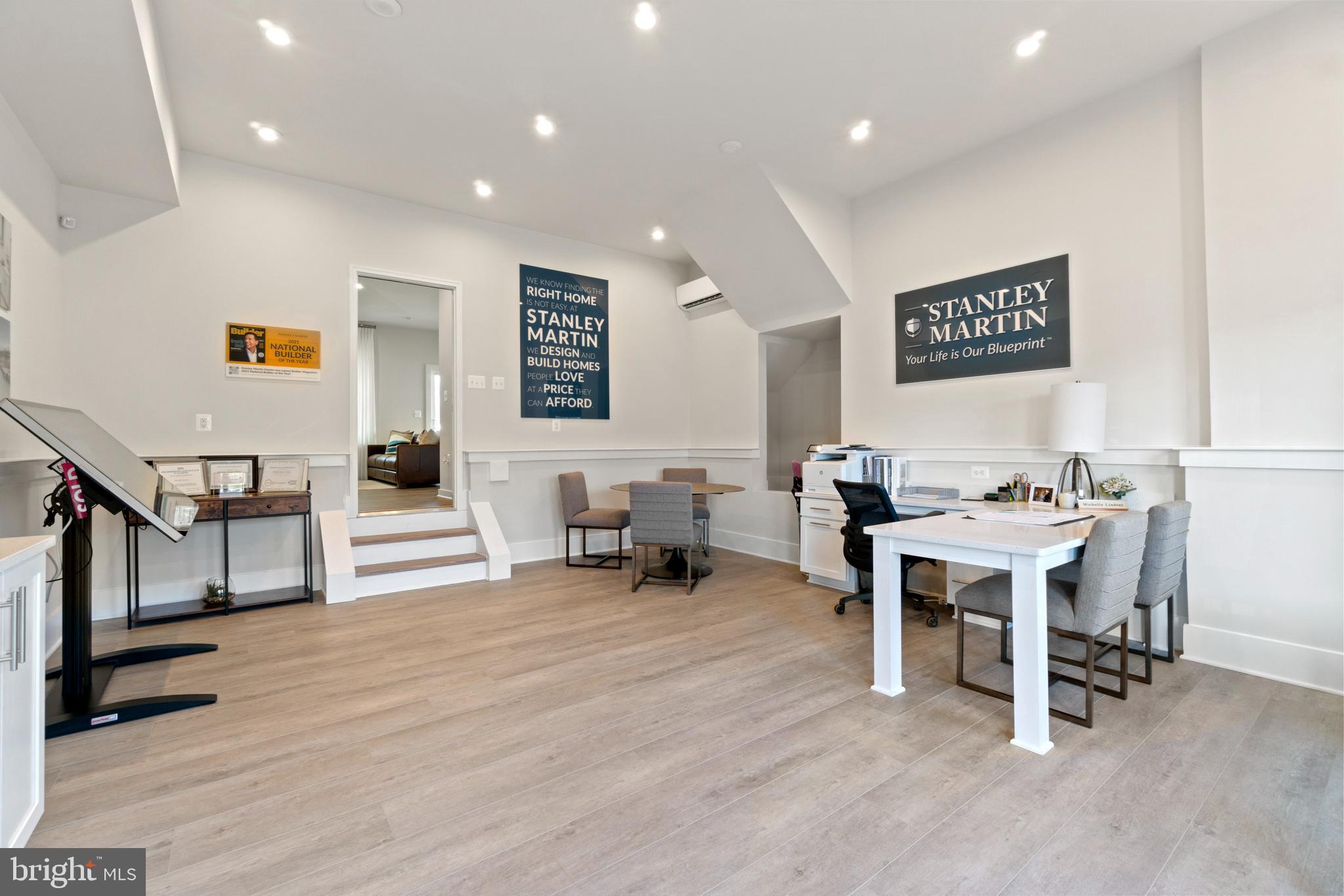 24133 Ullapool Terrace Sterling, VA 20166 - Photo 27 of 39