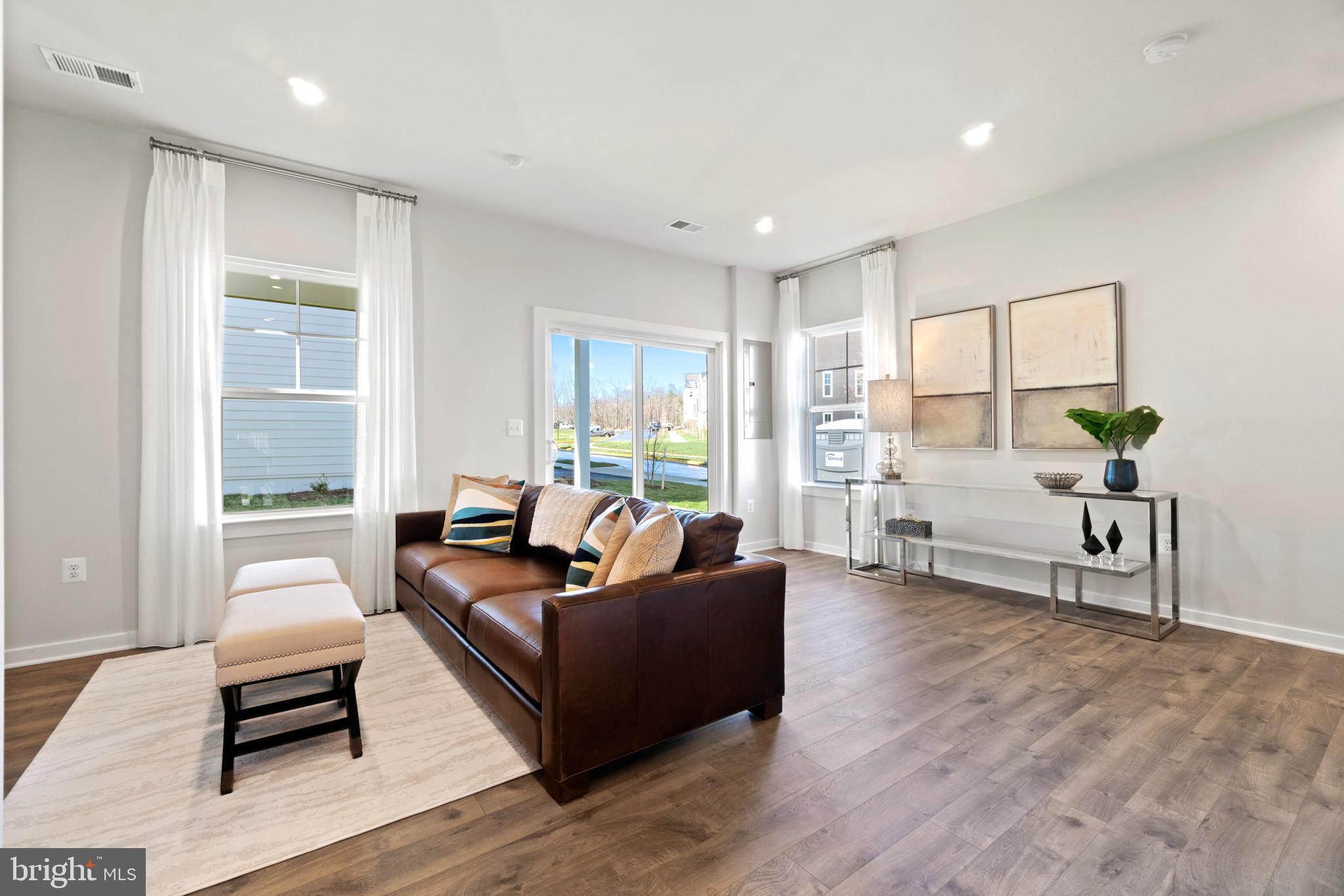 24133 Ullapool Terrace Sterling, VA 20166 - Photo 29 of 39