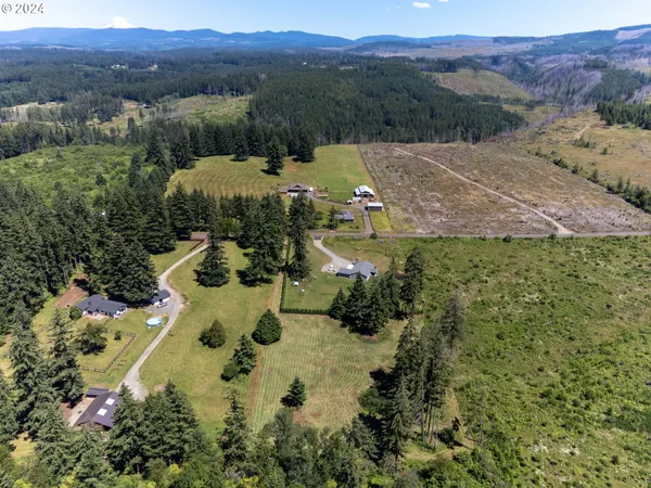 $876,900 | 27053 South Shibley Road, Colton, OR 97017