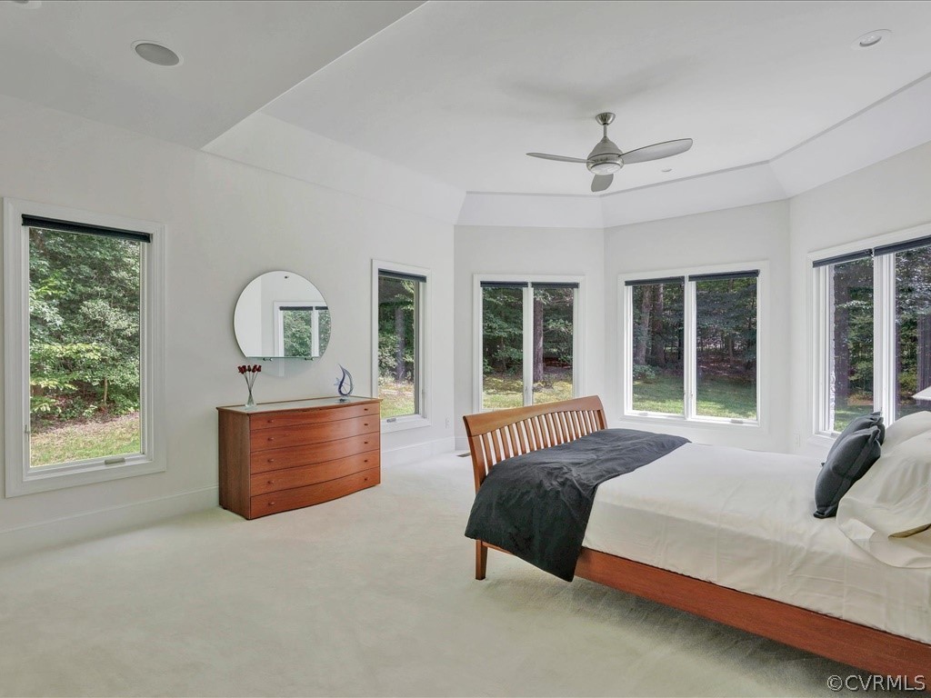 7910 Beach Road Chesterfield, VA 23832 - Photo 23 of 48 First Floor Master Bedroom - 21’ x 15ȁ