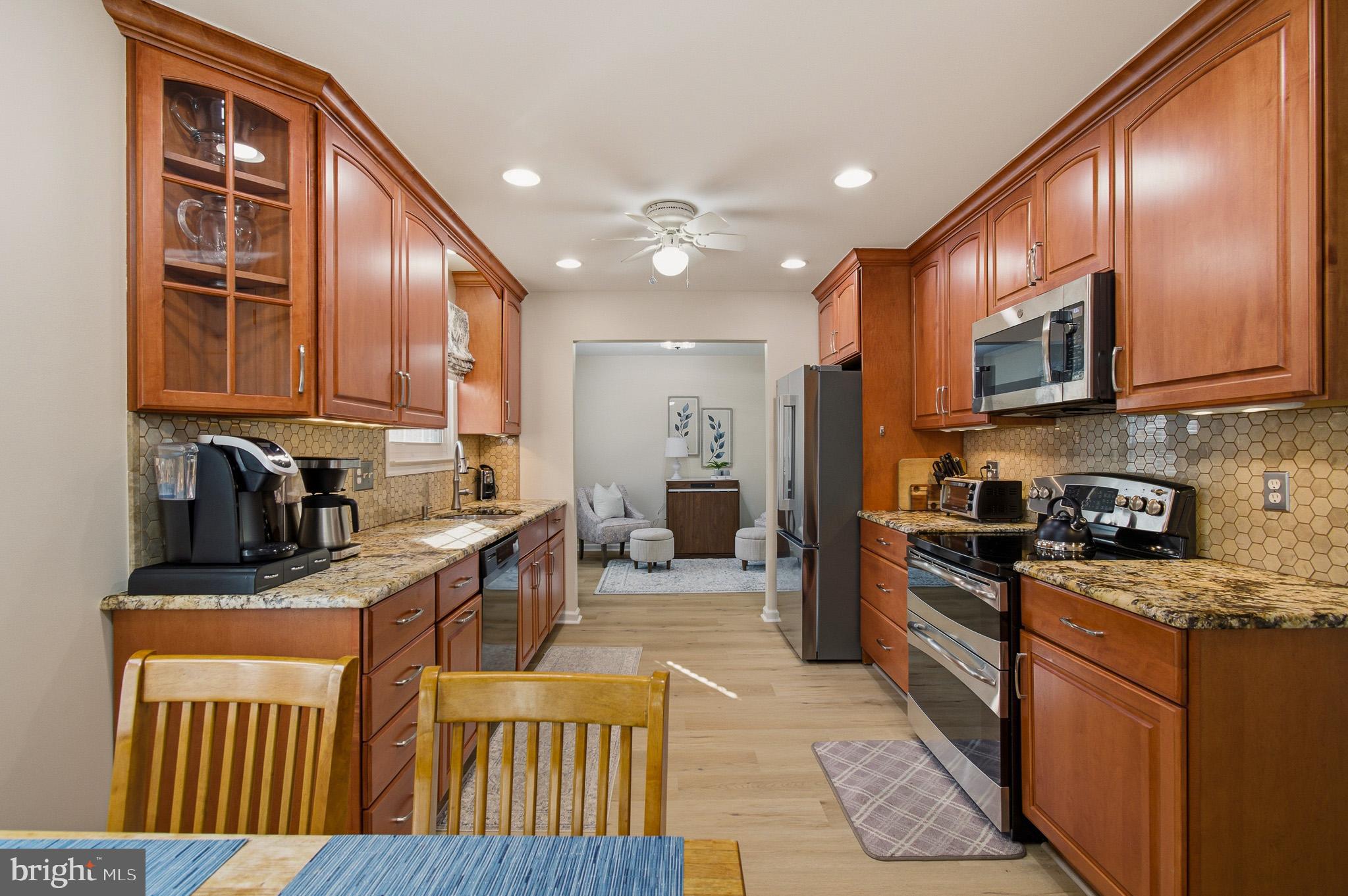 4705 Ilkley Moor Lane Ellicott City, MD 21043 - Photo 15 of 69