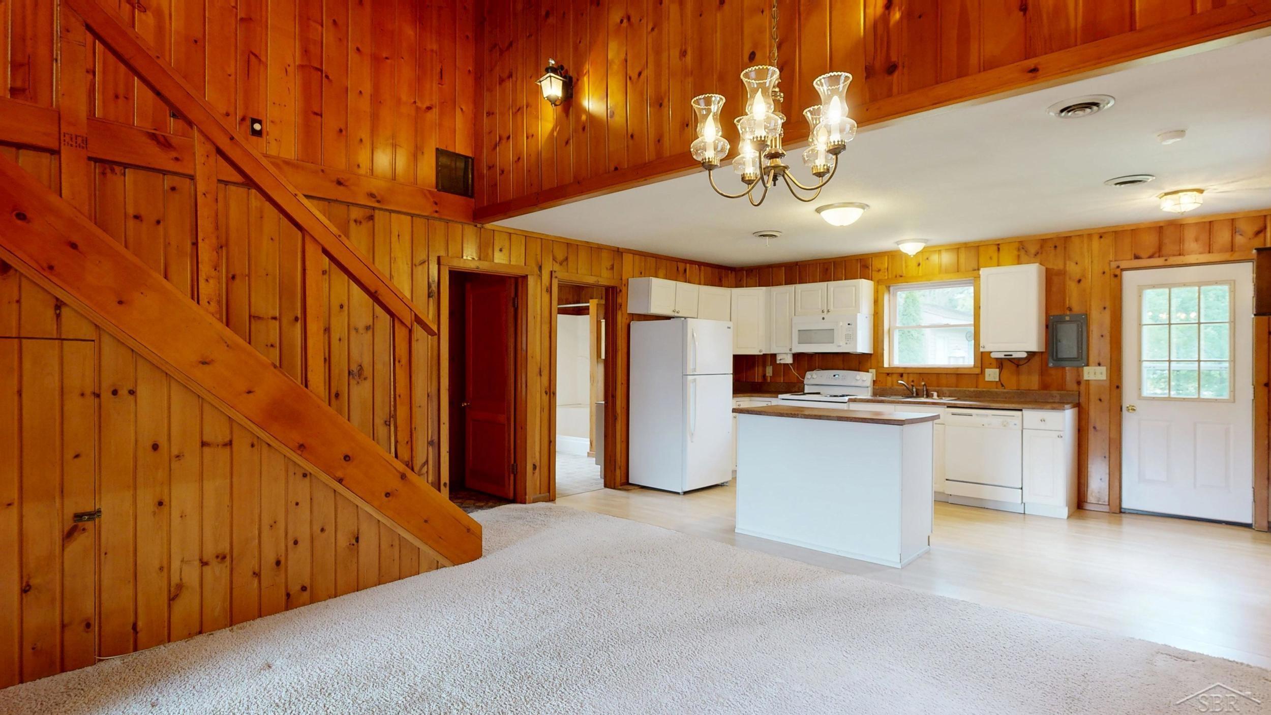 4344 Bay Road Gladwin, MI 48624 - Photo 15 of 59