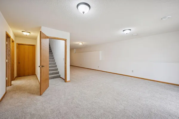 $374,900 | 18667 Zane Street Northwest, Elk River, MN 55330