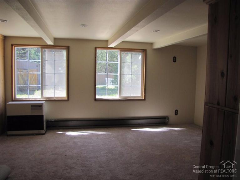51471 Birch Road La Pine, OR 97739 - Photo 9 of 18 Additional Photo
