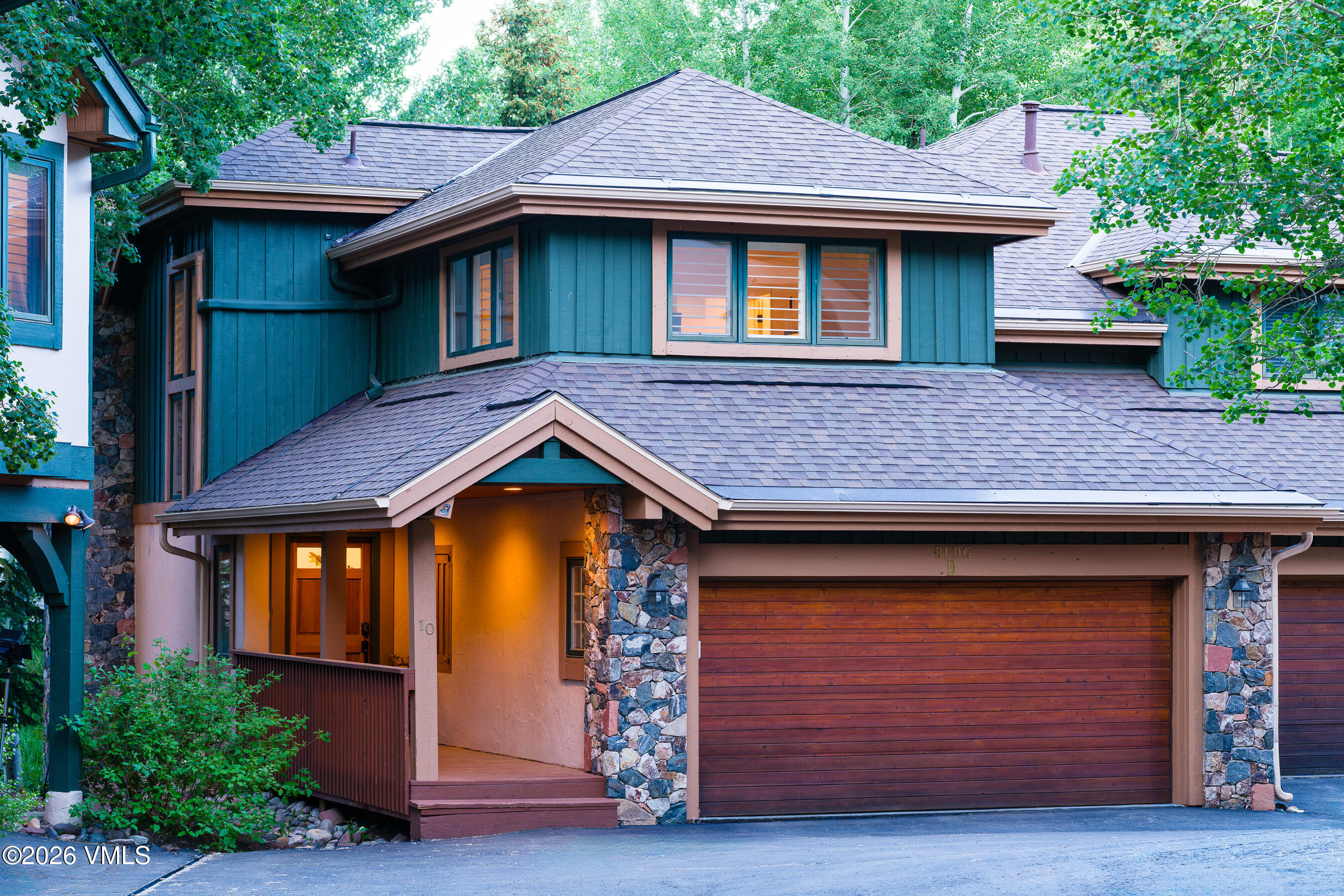 1890 Lions Ridge Loop, Unit 10 Vail, CO 81657 - Photo 44 of 48 1890_Lions_Ridge_Loop_#10_094