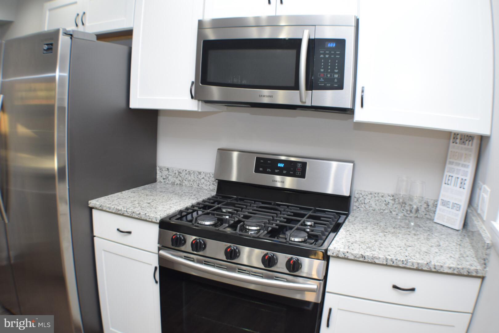 3001 Vulcan Road Baltimore, MD 21222 - Photo 8 of 30 Kitchen