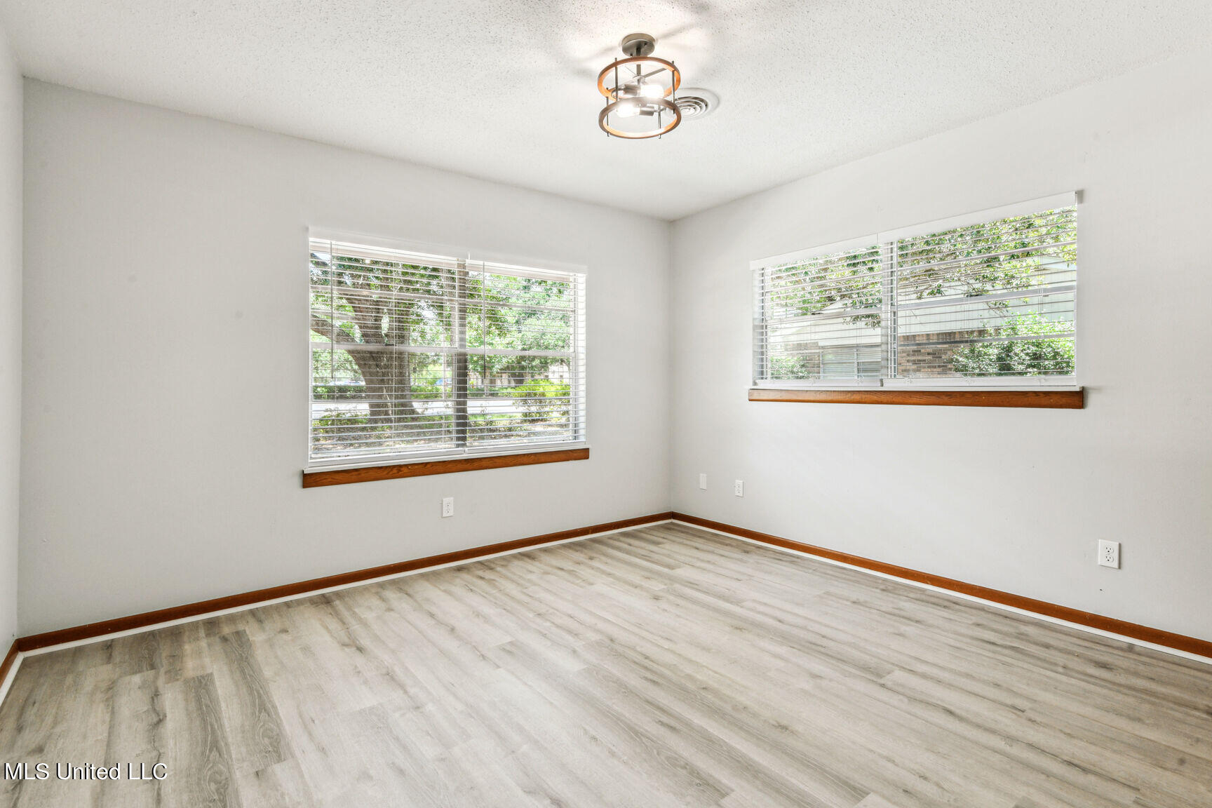 2219 Switzer Road Gulfport, MS 39507 - Photo 7 of 27 Bedroom