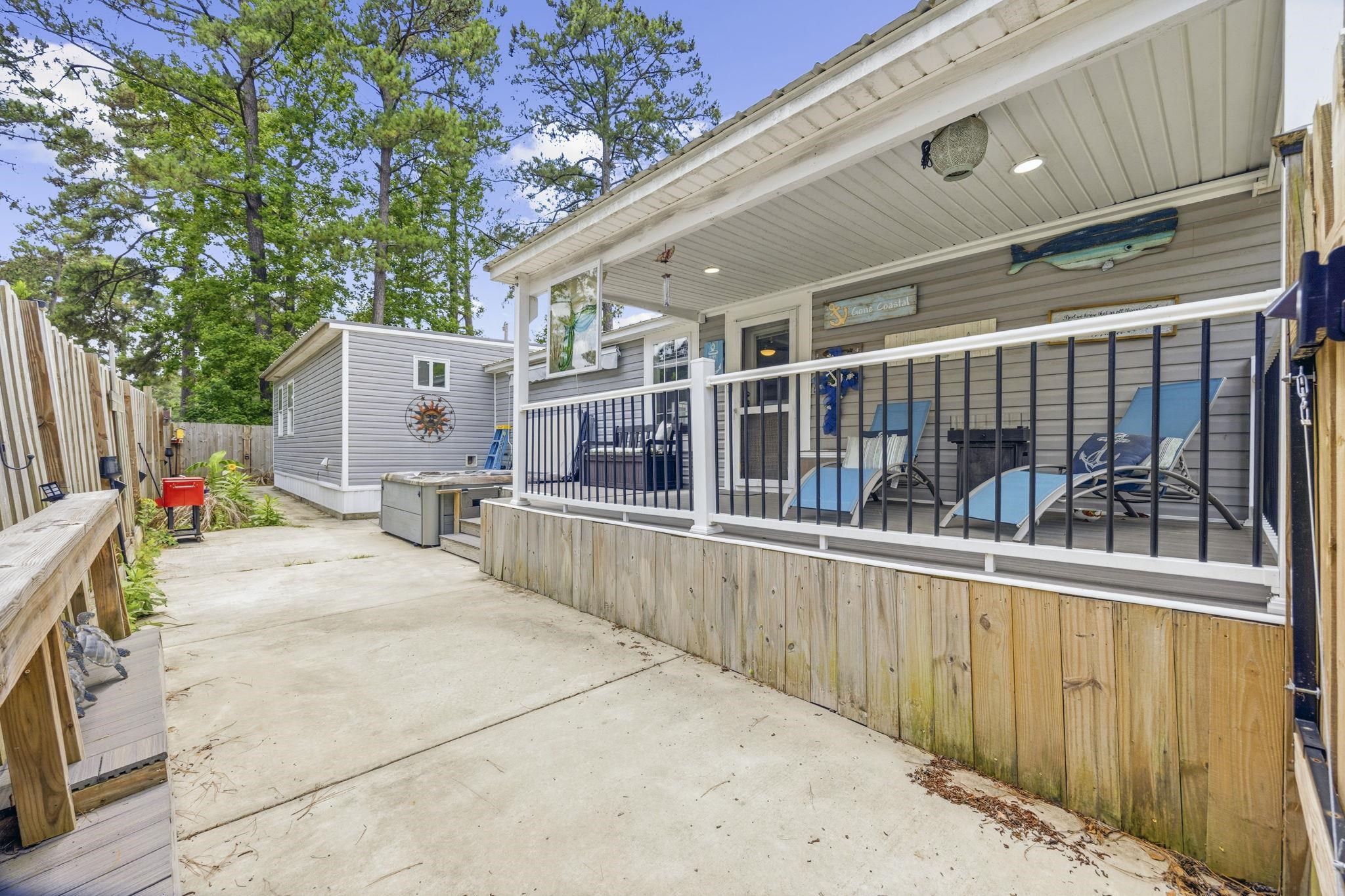 77 Offshore Drive Murrells Inlet, SC 29576 - Photo 5 of 36