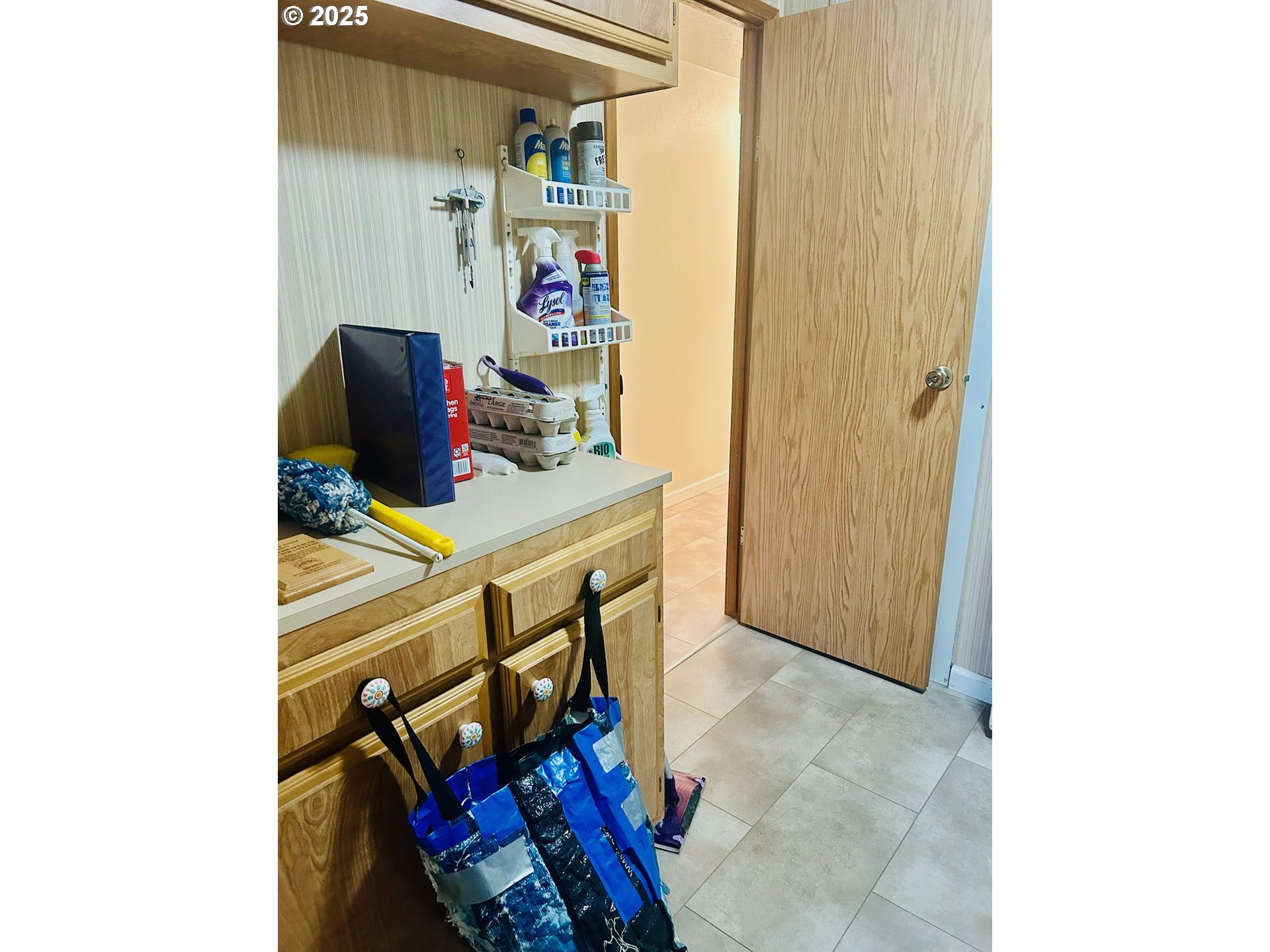 503 Southeast Sheridan Road, Unit 8 Sheridan, OR 97378 - Photo 25 of 41 Laundry