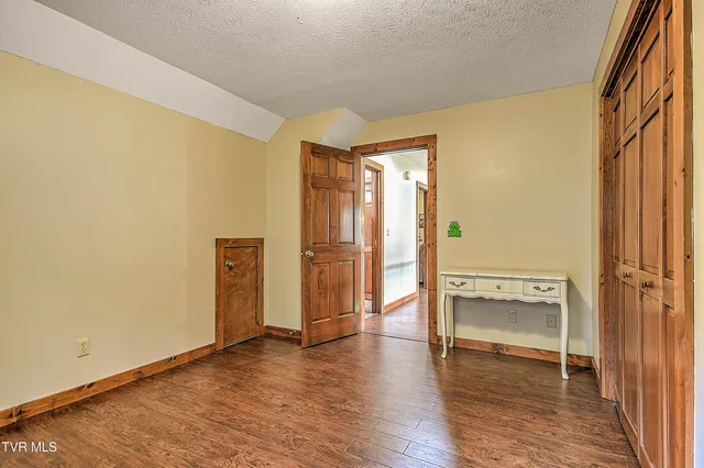 $709,000 | 122 Chase Drive, Roan Mountain, TN 37687