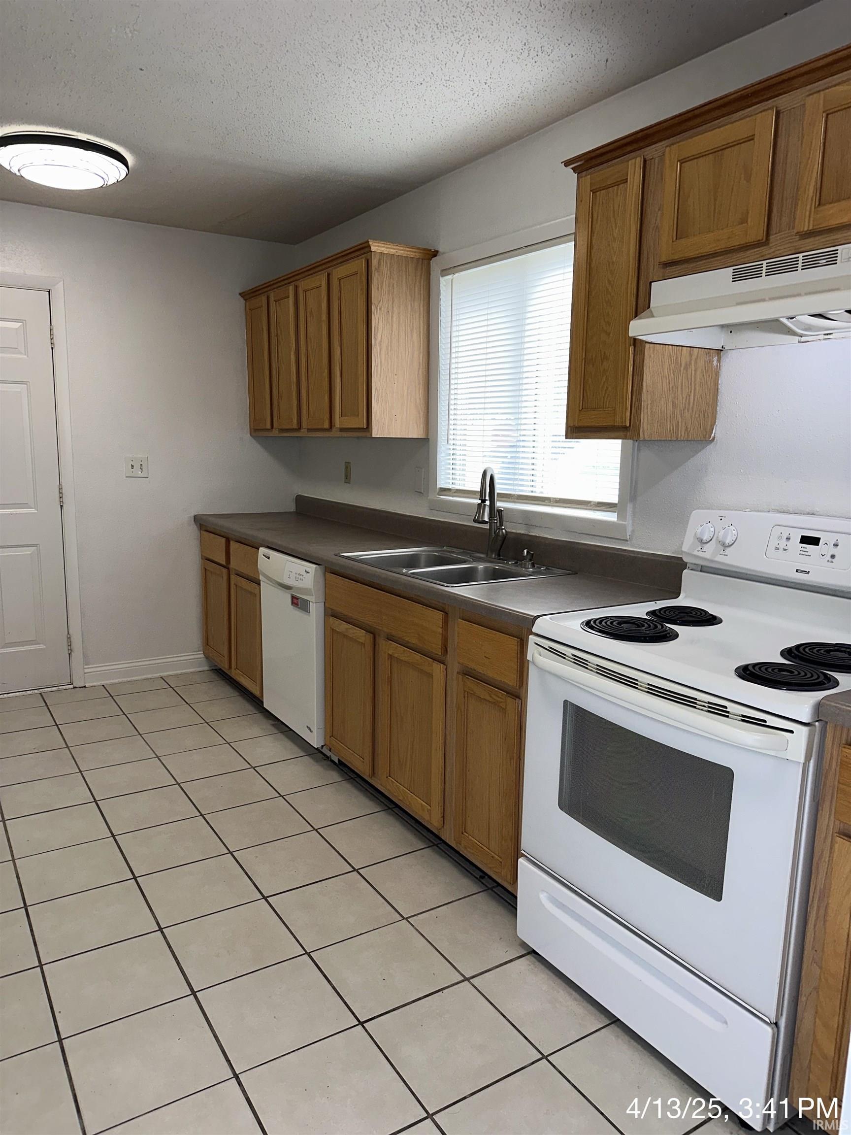 1511 Forbes Avenue Peru, IN 46970 - Photo 7 of 22