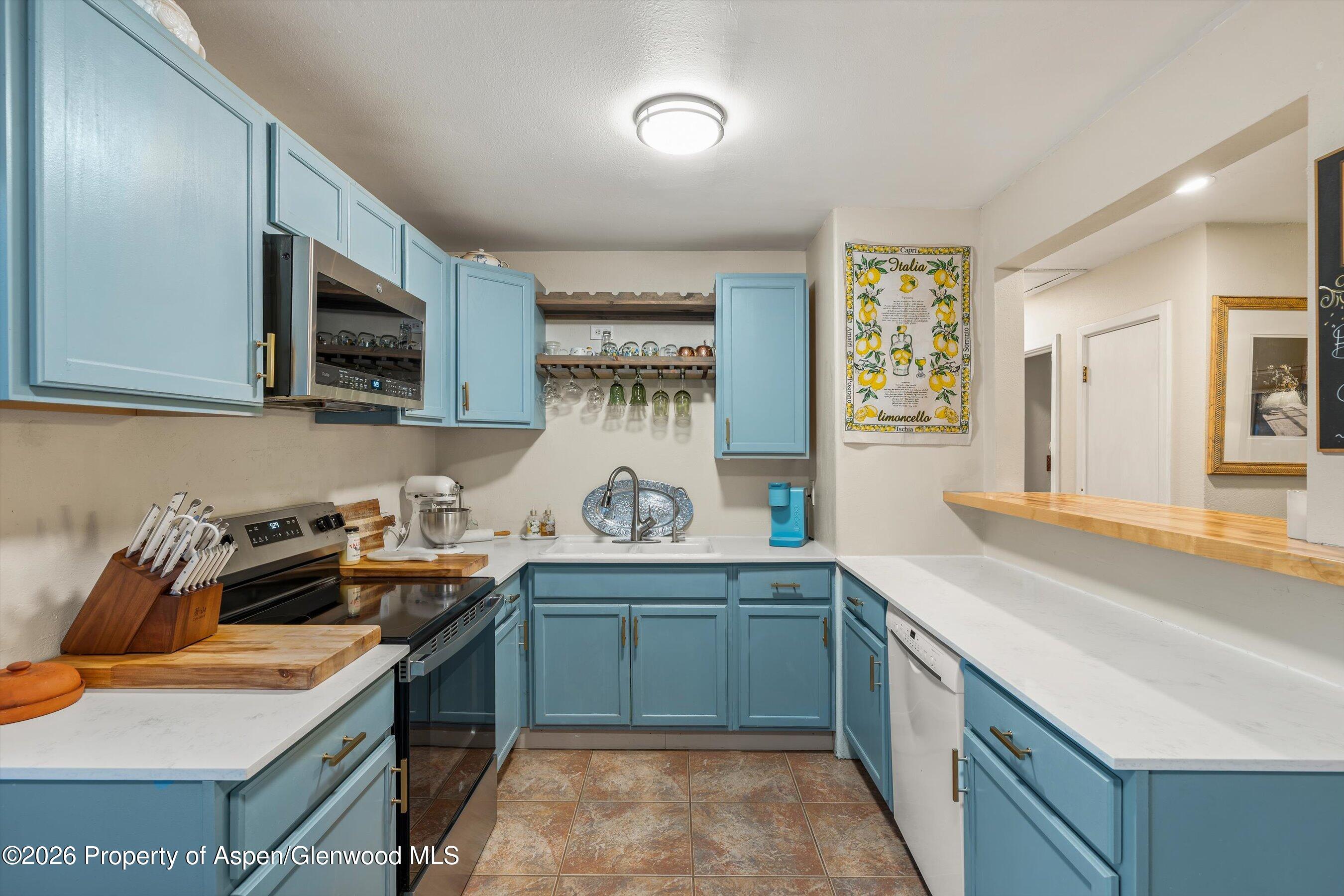 805 Munro Avenue Rifle, CO 81650 - Photo 4 of 26 05-805MunroAve_26020905