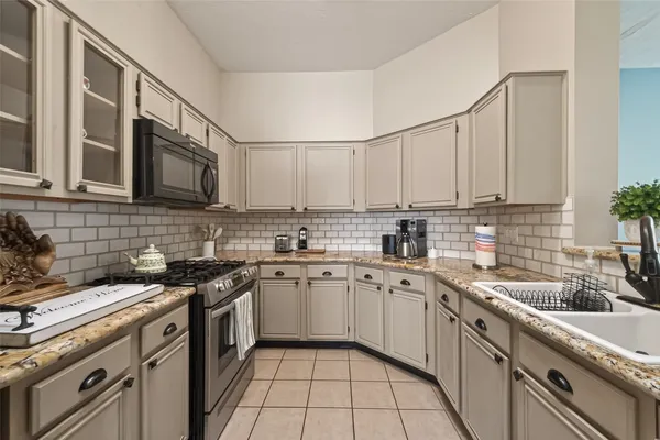 $340,000 | 12606 Millvan Drive, Houston, TX 77070