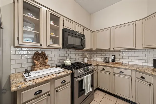 $340,000 | 12606 Millvan Drive, Houston, TX 77070