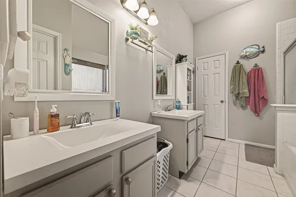 $340,000 | 12606 Millvan Drive, Houston, TX 77070