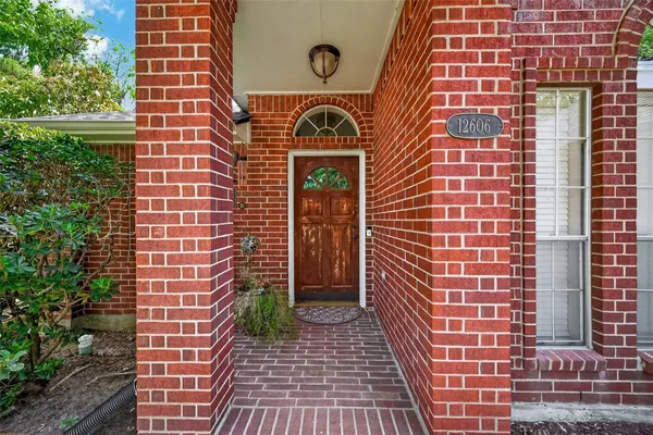 $340,000 | 12606 Millvan Drive, Houston, TX 77070