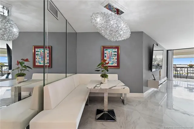 $650,000 | 625 Northwest North River Drive, Unit 206, Stuart, FL 34994