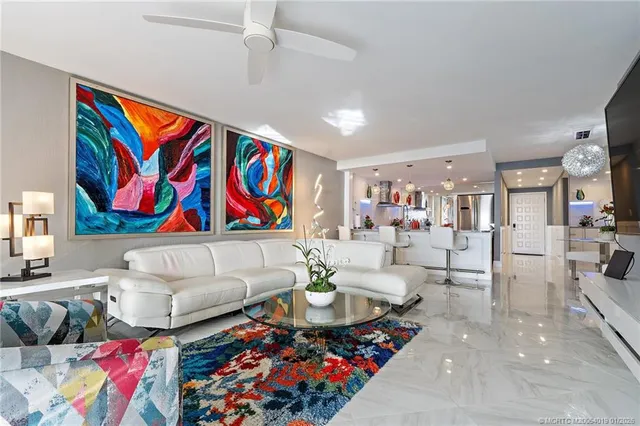 $650,000 | 625 Northwest North River Drive, Unit 206, Stuart, FL 34994