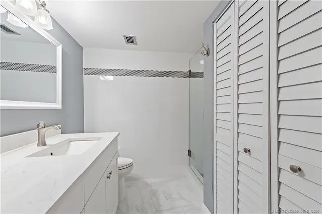 $650,000 | 625 Northwest North River Drive, Unit 206, Stuart, FL 34994