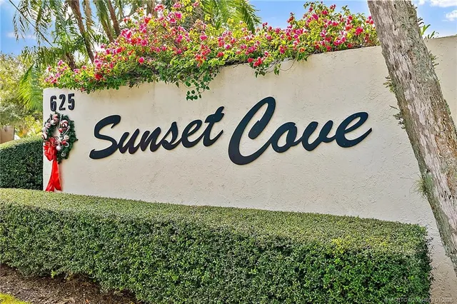 $650,000 | 625 Northwest North River Drive, Unit 206, Stuart, FL 34994