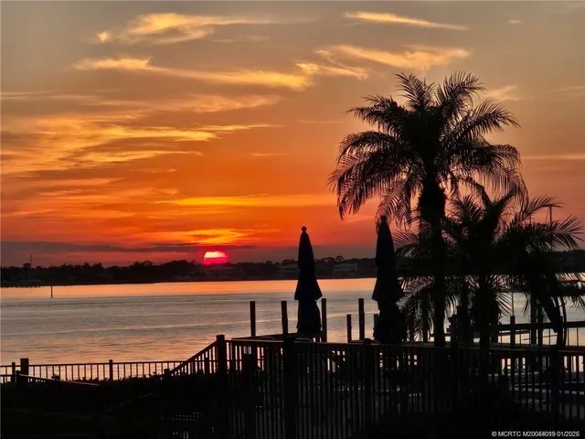 $650,000 | 625 Northwest North River Drive, Unit 206, Stuart, FL 34994