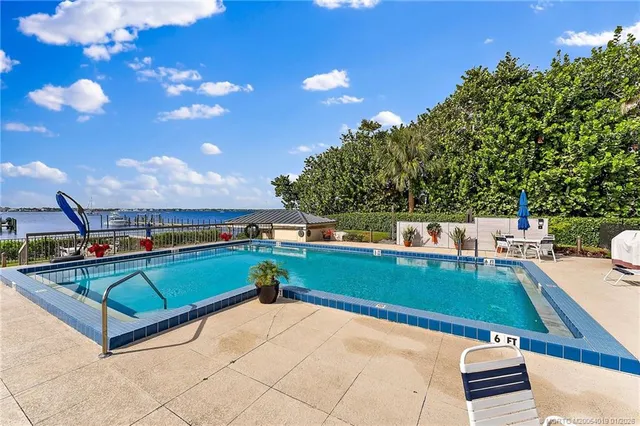 $650,000 | 625 Northwest North River Drive, Unit 206, Stuart, FL 34994