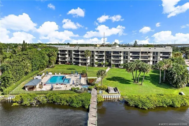 $650,000 | 625 Northwest North River Drive, Unit 206, Stuart, FL 34994
