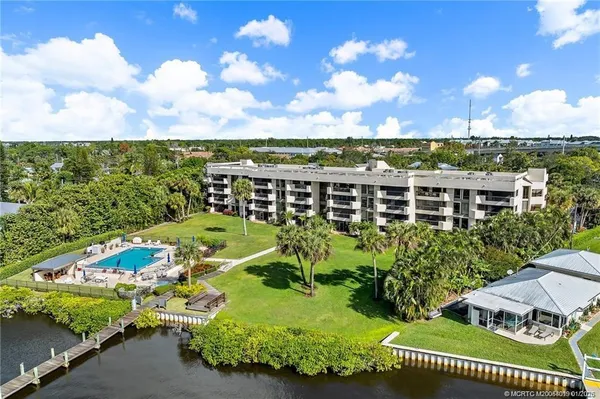 $650,000 | 625 Northwest North River Drive, Unit 206, Stuart, FL 34994