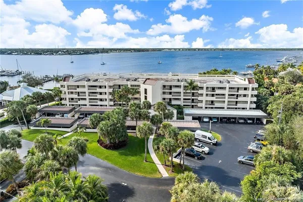 $650,000 | 625 Northwest North River Drive, Unit 206, Stuart, FL 34994
