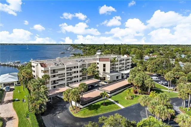 $650,000 | 625 Northwest North River Drive, Unit 206, Stuart, FL 34994